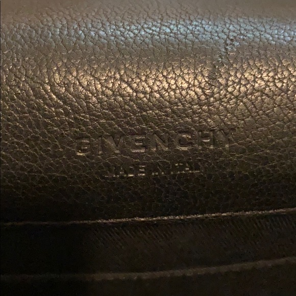 Givenchy bag - Picture 7 of 9